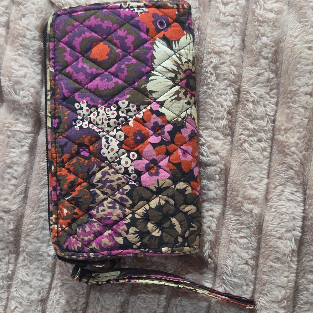 Vera Bradley Floral Quilted Wristlet - Purple and Cream - Picture 3 of 3
